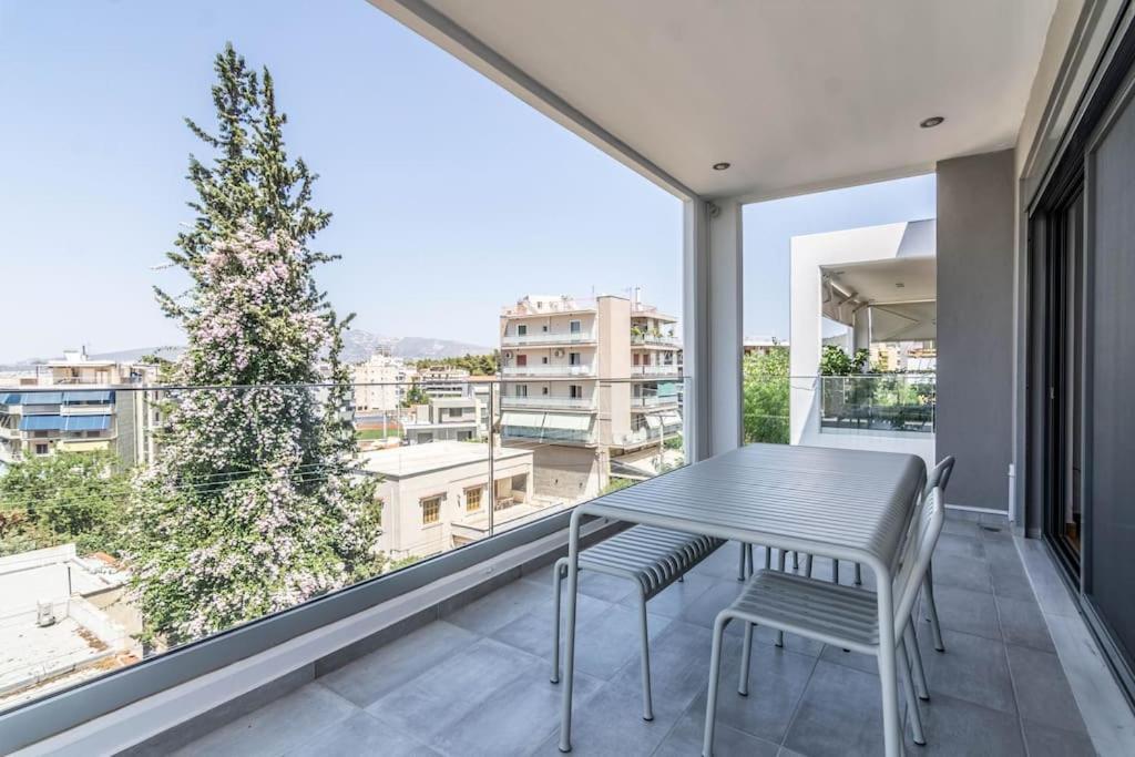 Light Apartment *